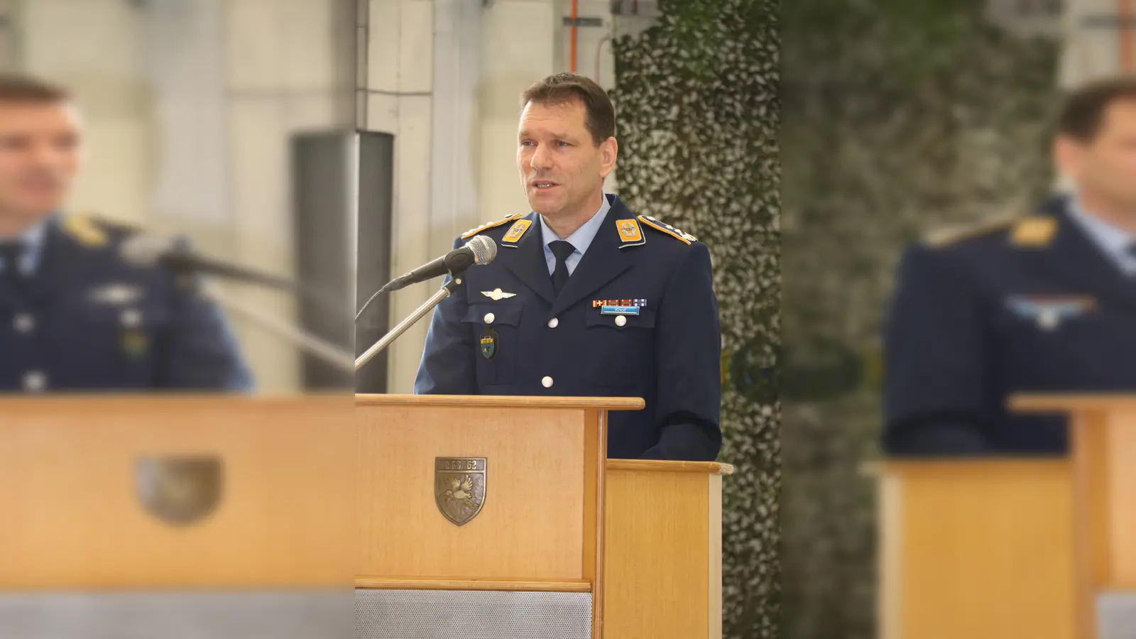 Bei seiner Rede: Kommodore Oberst Markus Knoll. (Foto: gi)