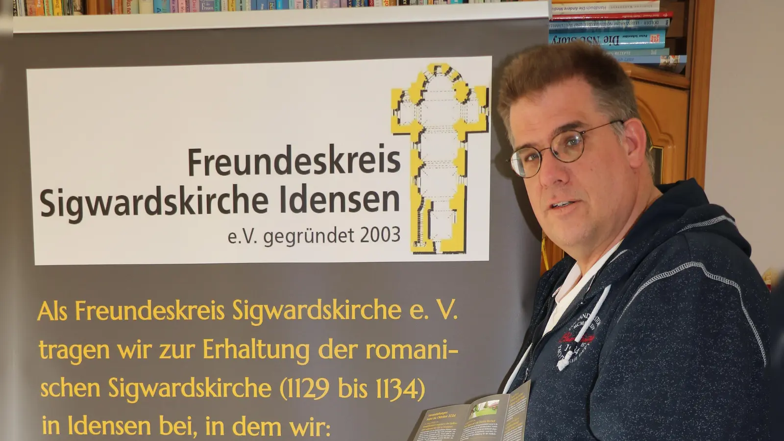 Jörg Mecke stellt die Freundeskreis-Veranstaltungen vor.  (Foto: gi)