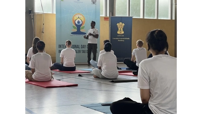 Ein besonderes Erlebnis: Yogastunde mit einem indischen Yogalehrer (Foto: privat)