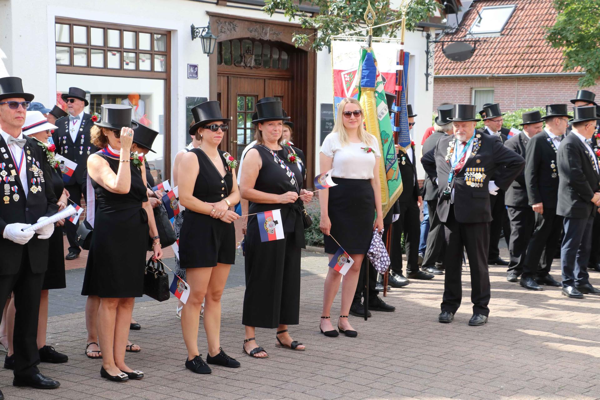 Teil des Schützenfestwochenendes: Eindrücke vom Bürgerfrühstück.  (Foto: gi)