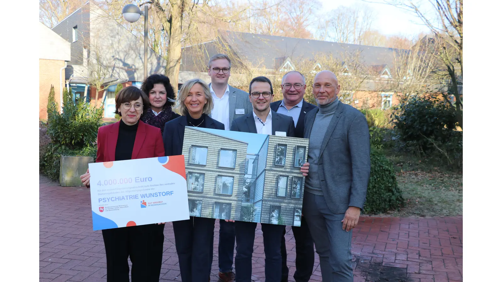 Große Freude über den Förderbescheid (v.li.): Staatssekretärin Dr. Christine Arbogast, Professorin Dr. Iris Tatjana Graef-Calliess, Barbara Schulte, Leon Oppermann, Bastian Flohr, Dr. Matthias Bracht und Michael Borges.  (Foto: gi)