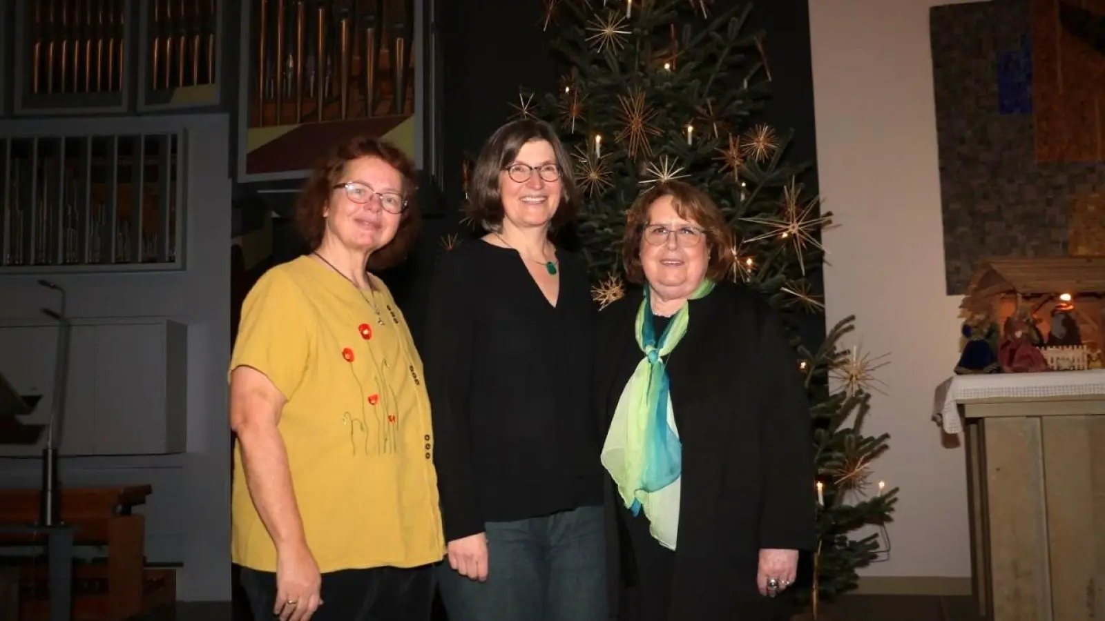Bei der Verabschiedung (v.li.): Kirsten Gutleben, Susanne von Stemm und Gisela Thisius. (Foto: gi)