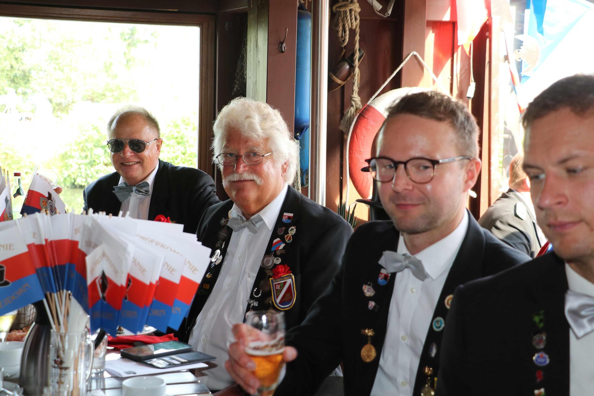 Teil des Schützenfestwochenendes: Eindrücke vom Bürgerfrühstück.  (Foto: gi)