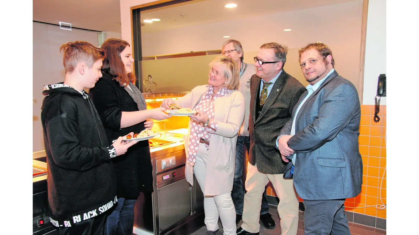 tegeler catering tischt IGS-Verpflegung auf (Foto: gi)