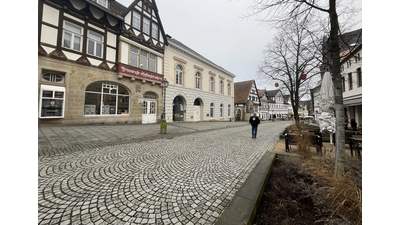 Die Baumquartiere in der Bückeburger Innenstadt werden mit über 750.000 Euro bezuschusst. (Foto: nd)