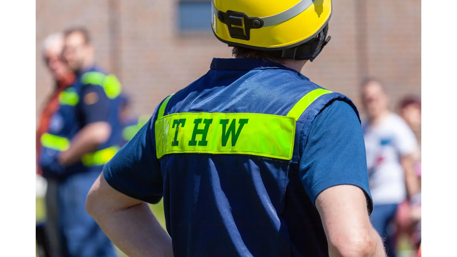 Das THW aus Stadthagen unterstützt bei einem Großbrand in Hameln. (Foto: adobe stock)