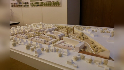 Im Modell: Die Masterplanung zum Vion-Gelände orientiert sich an dem Siegerentwurf eines städtebaulichen Wettbewerbs aus dem Jahr 2017. (Foto: tau)