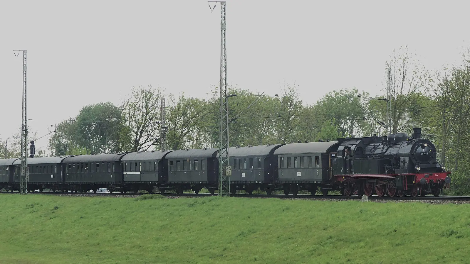Sonderfahrt mit einer Dampflok der Baureihe 78 durch den Deister.  (Foto: privat)