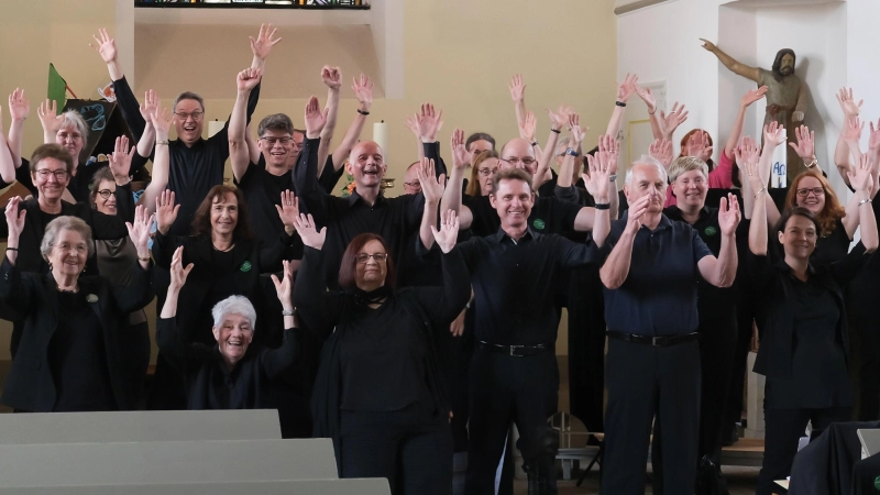 Mit Spaß dabei: Der Kammerchor Schloß Ricklingen. (Foto: privat)
