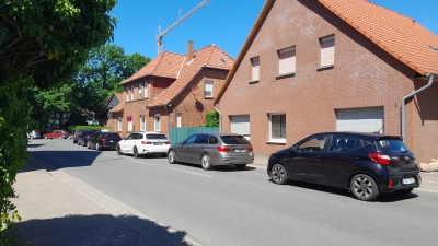 Braucht dringend ein Konzept: Verkehr in Steinhude. (Foto: wb)