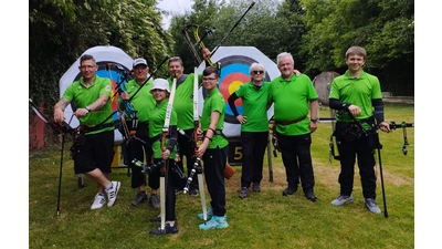 Die erfolgreichen Bogenschützen aus Todenmann.  (Foto: privat)