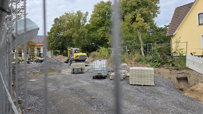 Blick auf die Baustelle: Ein Stichweg der Nordstraße. (Foto: tau)