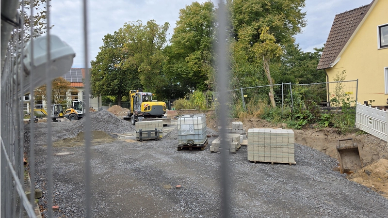 Blick auf die Baustelle: Ein Stichweg der Nordstraße. (Foto: tau)