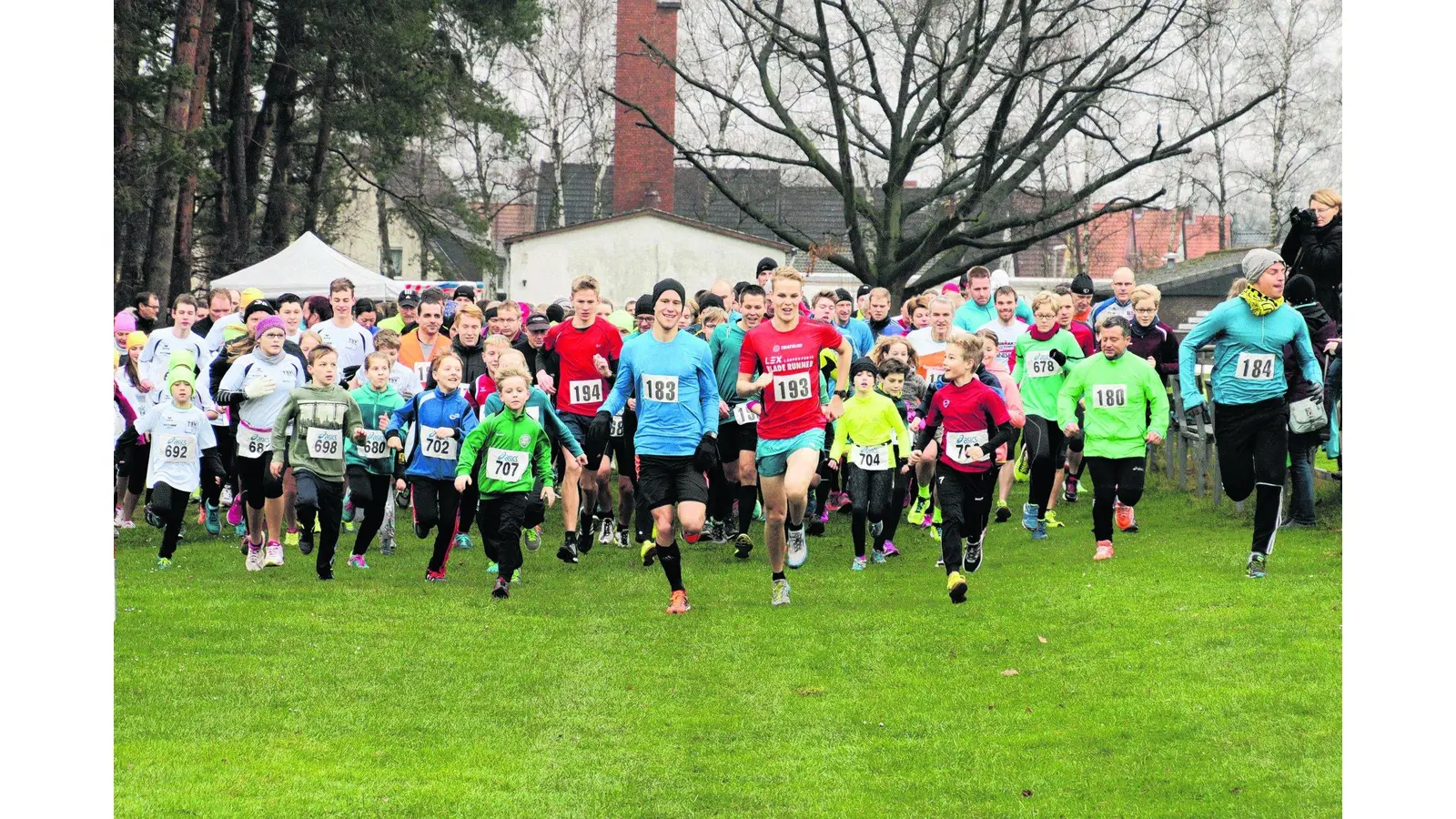 TuS-Läufer sind bei Silvesterlauf erfolgreich (Foto: gi)