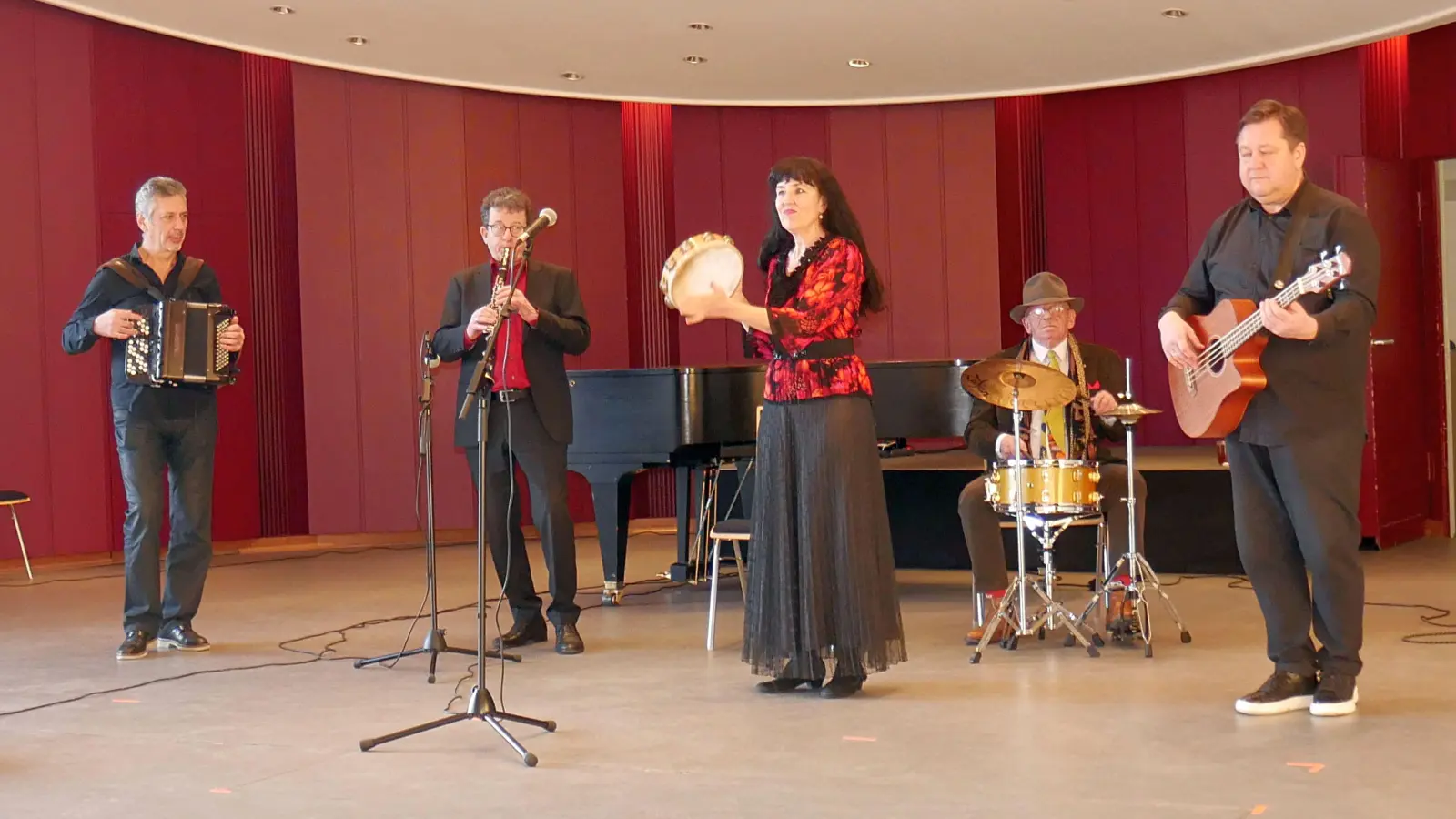 Klezmer-Band aus Berlin spielt auf. (Foto: gk)