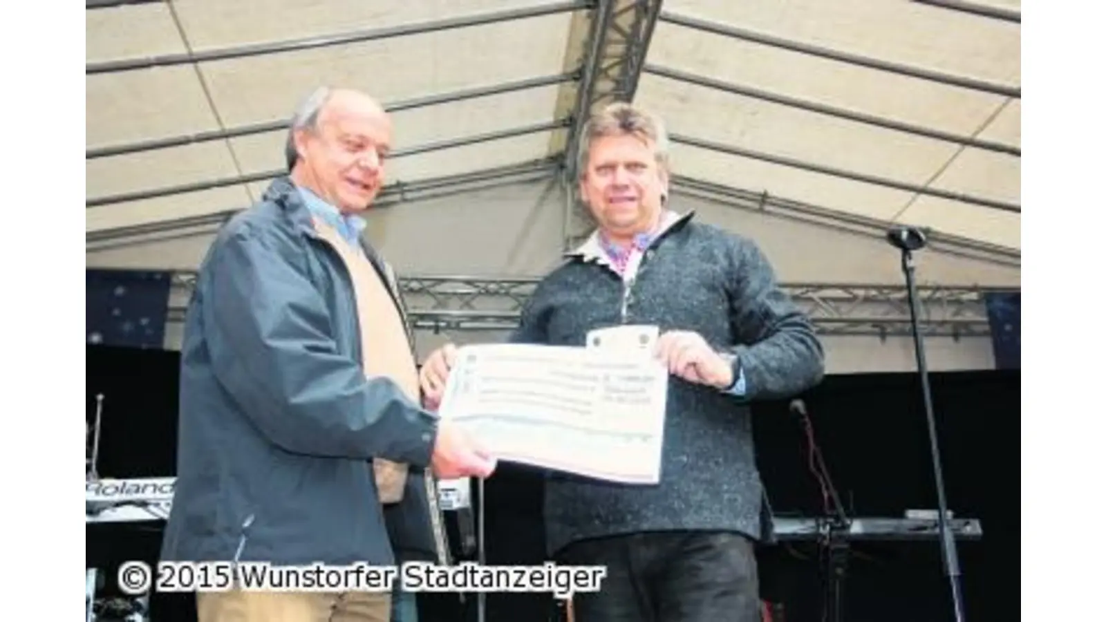 Getränke Heidorn spendet 1000 Euro (Foto: gi)