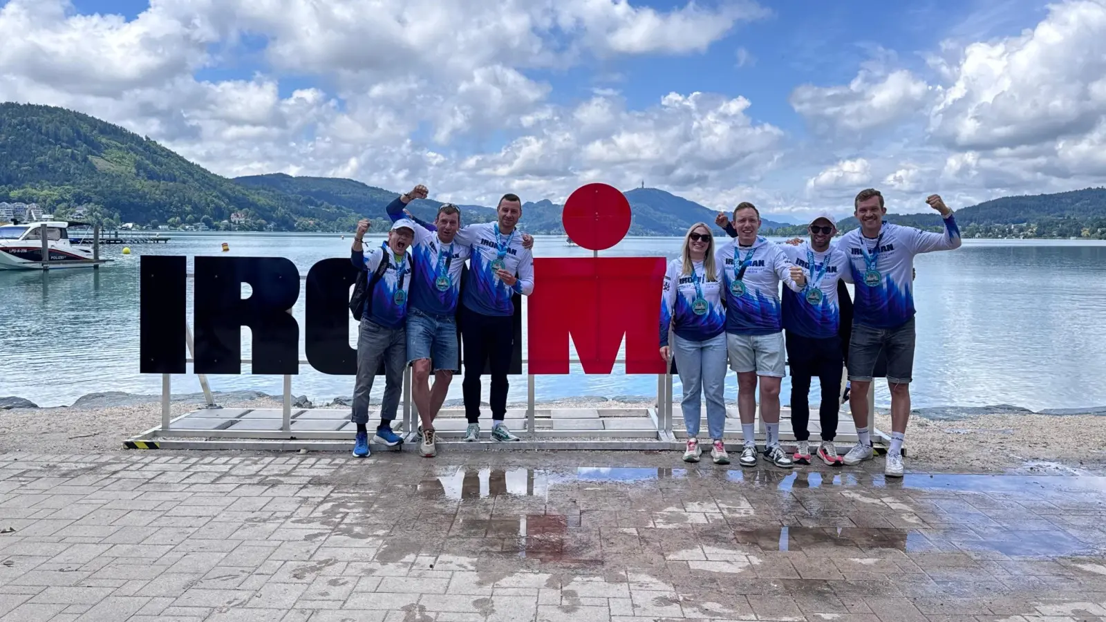 Am schönen Wörthersee in Österreich: Das Team aus Wunstorf. (Foto: privat)