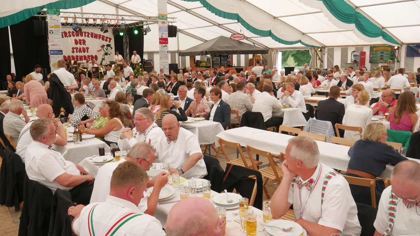 Ob beim Katerfrühstück oder Festessen: Alle Bürgerinnen und Bürger sind herzlich willkommen. (Foto: gk)