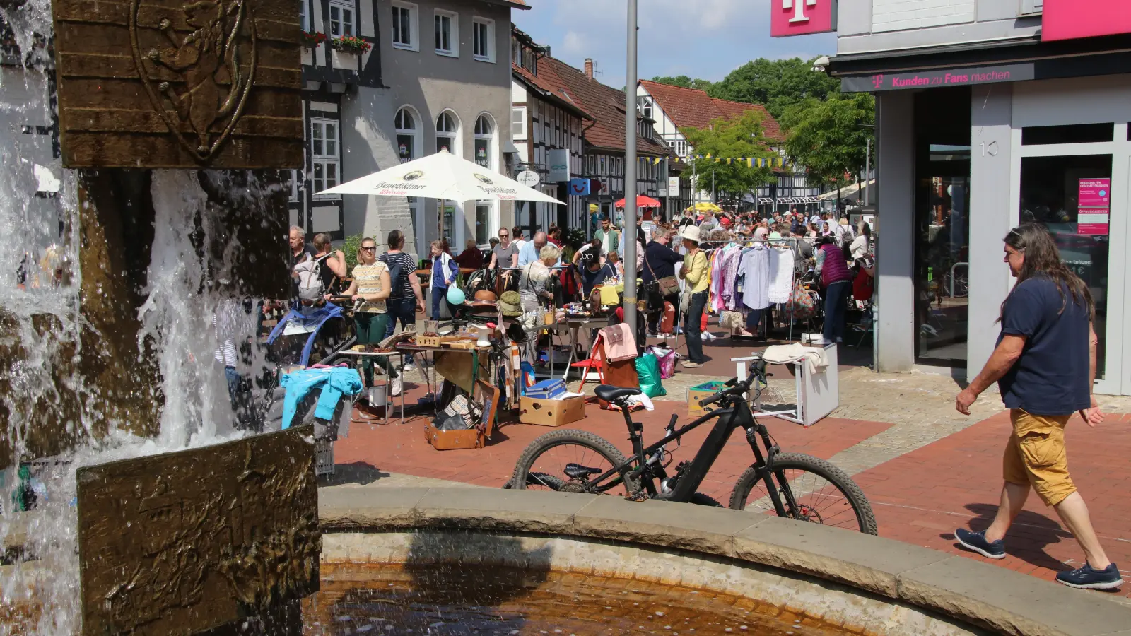 Gut besucht: Der Blick in die Nordstraße.  (Foto: gi)