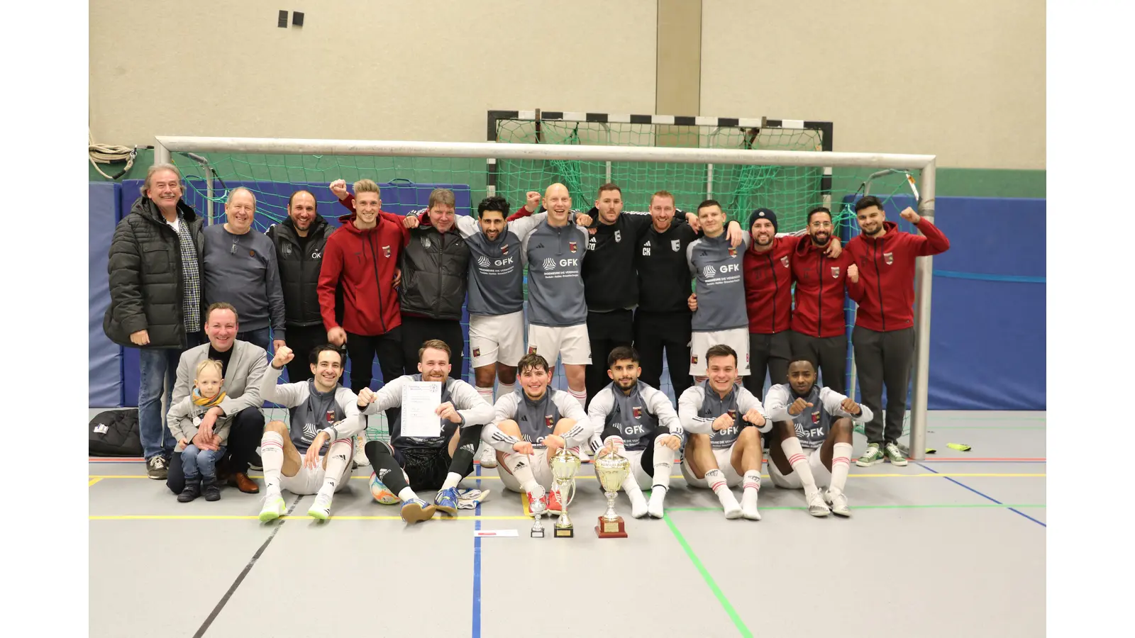 Stadtmeister: Die erste Herren des 1. FC Wunstorf.  (Foto: gi)