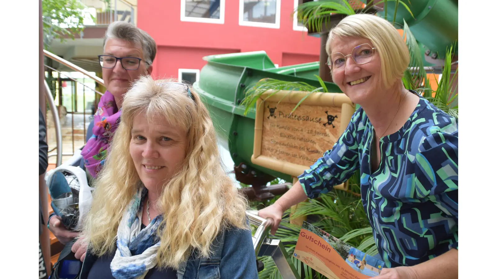 Die glücklichen Gewinnerinnen (v.l.n.r.): Sonja Rosenberger , Claudia Weniger, Veronika Mazejewski (Foto: ab)