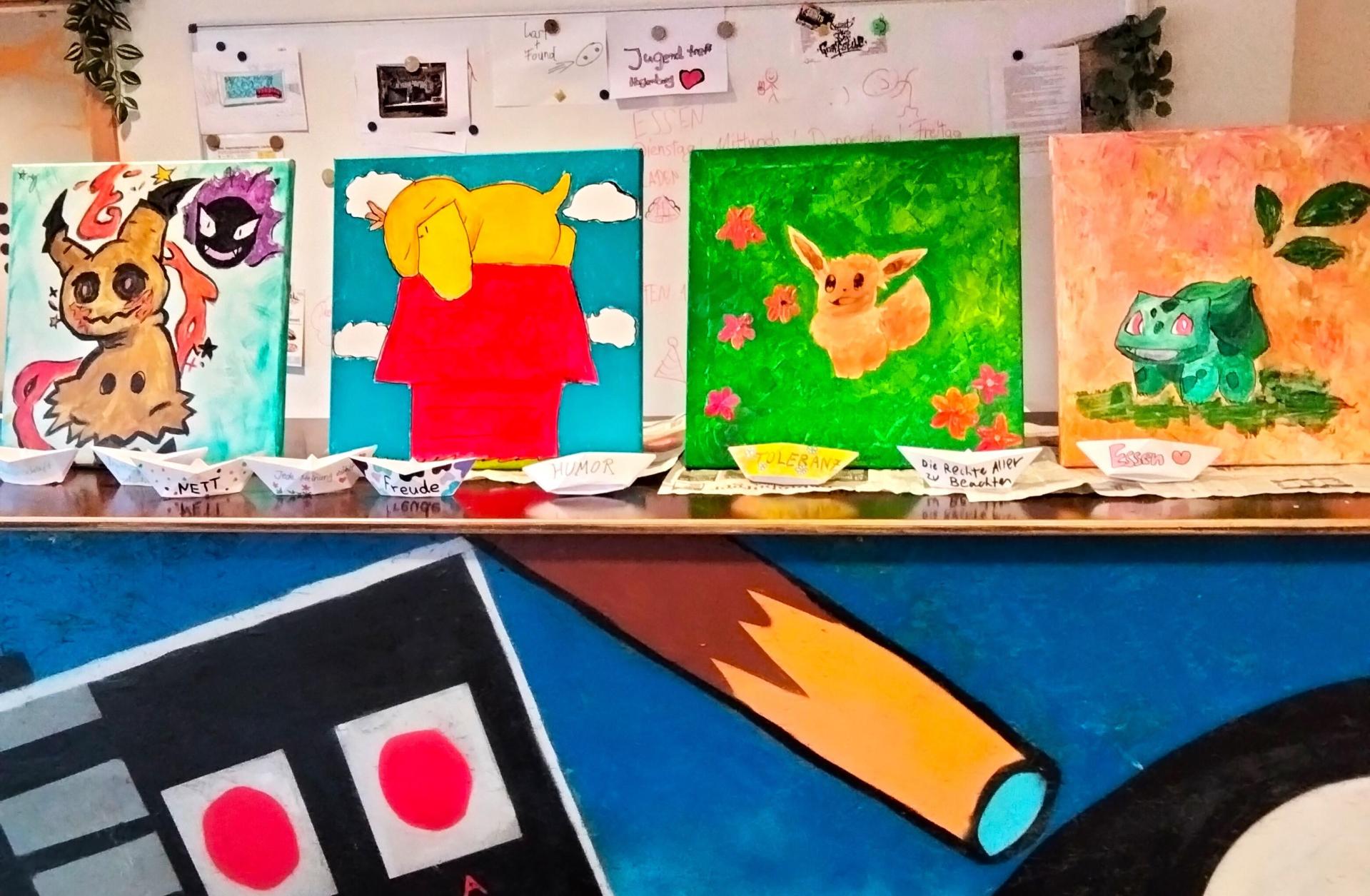 Vielfältige Arbeitsergebnisse: Das Kunstprojekt im Jugendtreff Hagenburg. (Foto: privat)