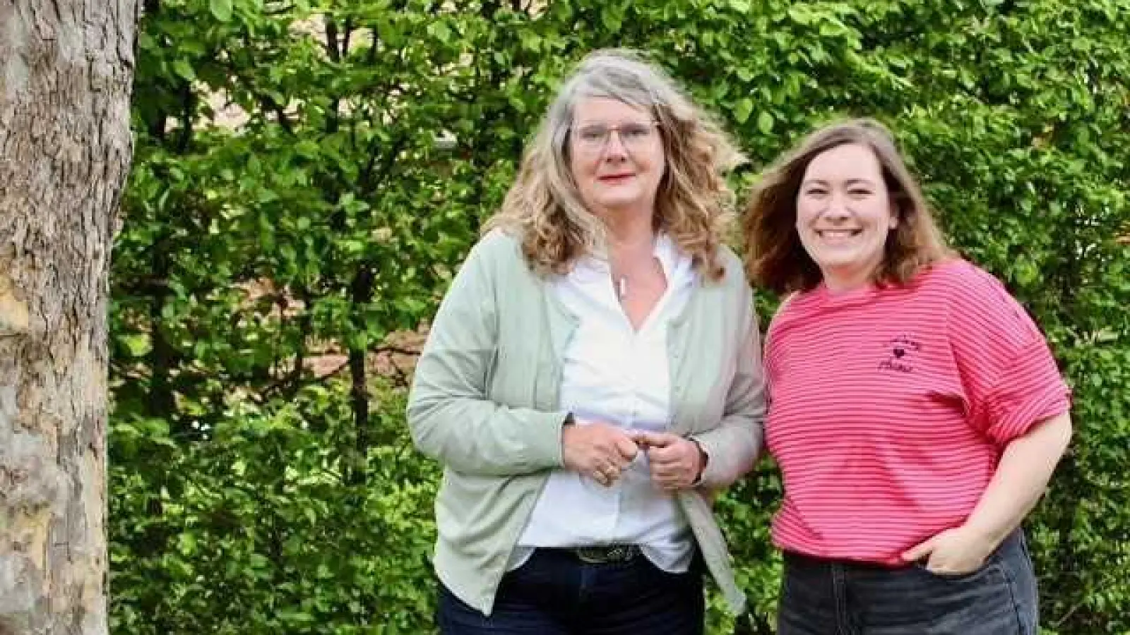 Laden ein: Janet Breier (li.) und Julia Richter. (Foto: privat)