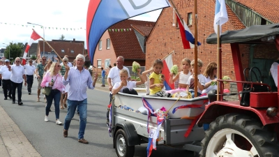 Zum ersten Mal beim Festumzug dabei: Der Segler-Verein.  (Foto: gi)