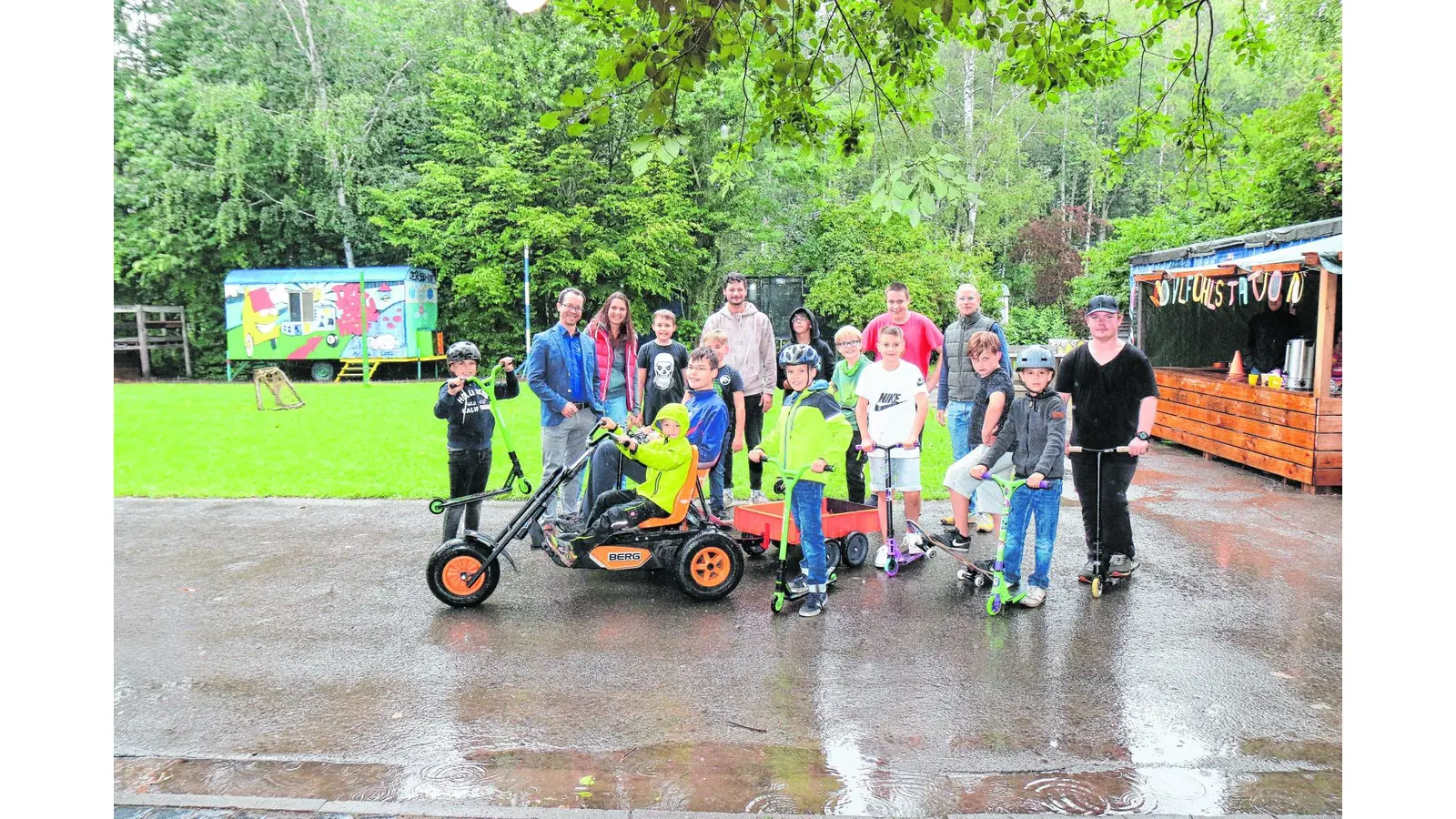 Fuhrpark erhält weiteren Zuwachs (Foto: tau)