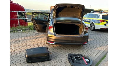 Erfolgreiche Kontrolle auf einem Schaumburger Rasthof. (Foto: Zoll)