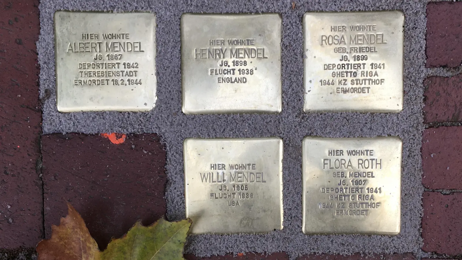 Spuren im Pflaster: Stolpersteine erinnern an das Schicksal von Menschen. (Foto: privat)