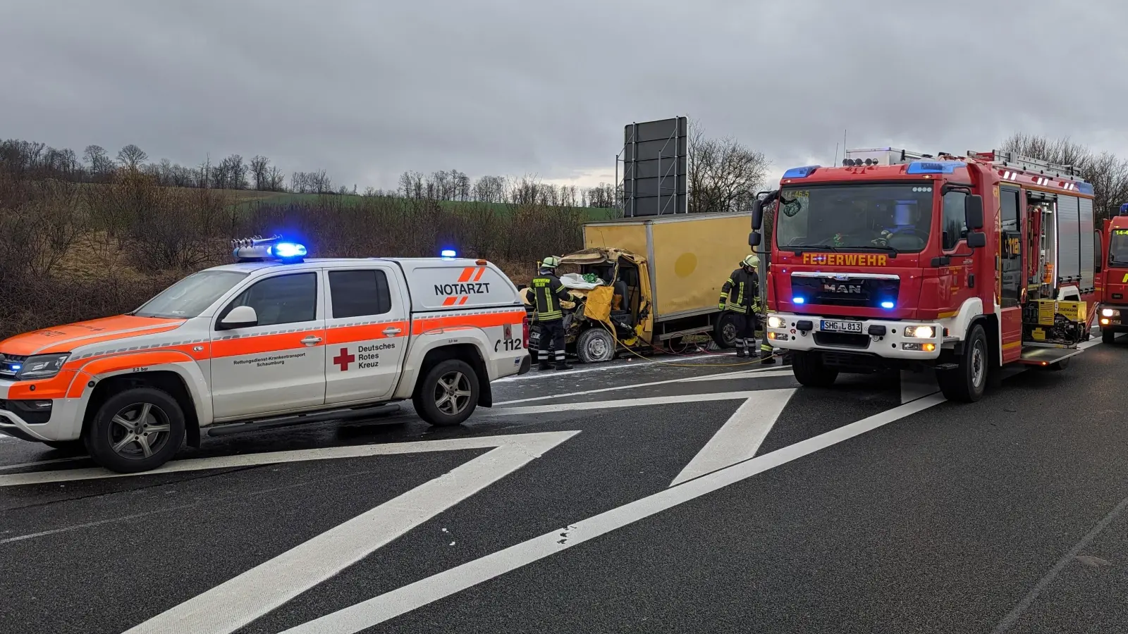 Zusammen mit dem Rettungsdienst wurde der Eingeklemmte bereits nach kurzer Zeit befreit.  (Foto: privat)