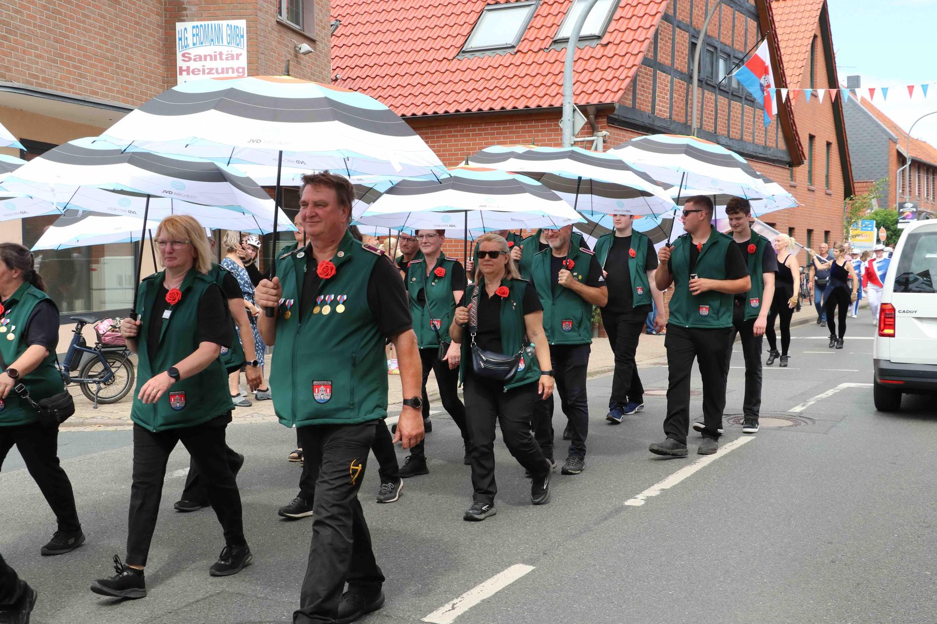 Bildergalerie: Eindrücke vom Schützenfest Hagenburg. (Foto: gi)