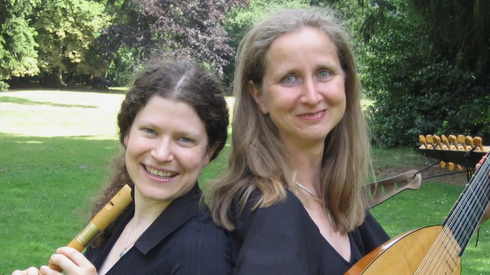 Geben ein Konzert (v.li.): Annette John und Susanne Peuker. (Foto: Annette John)