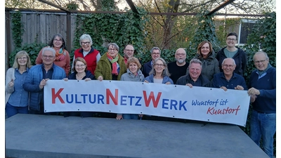 Bei der Gründungsveranstaltung im Cantera: Die Mitglieder des KulturNetzWerkes. (Foto: privat)