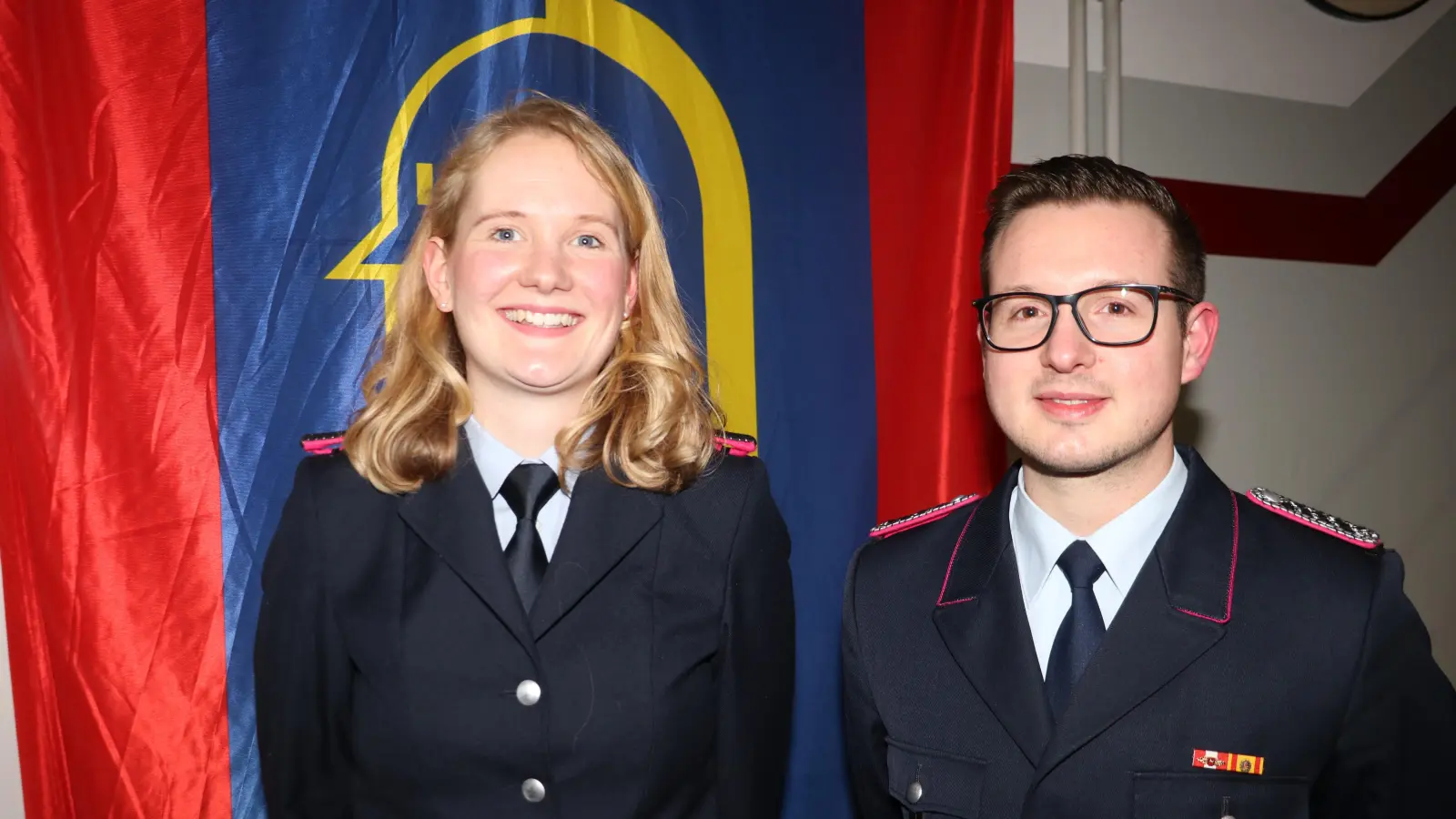 Tragen Verantwortung: Kinderfeuerwehrwartin Lena Köhler und Jugendfeuerwehrwart Rico Stickan.  (Foto: gi)