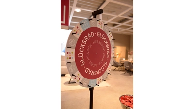 Am Glücksrad sind kleine Preise der Landesgartenschau zu gewinnen.  (Foto: privat)