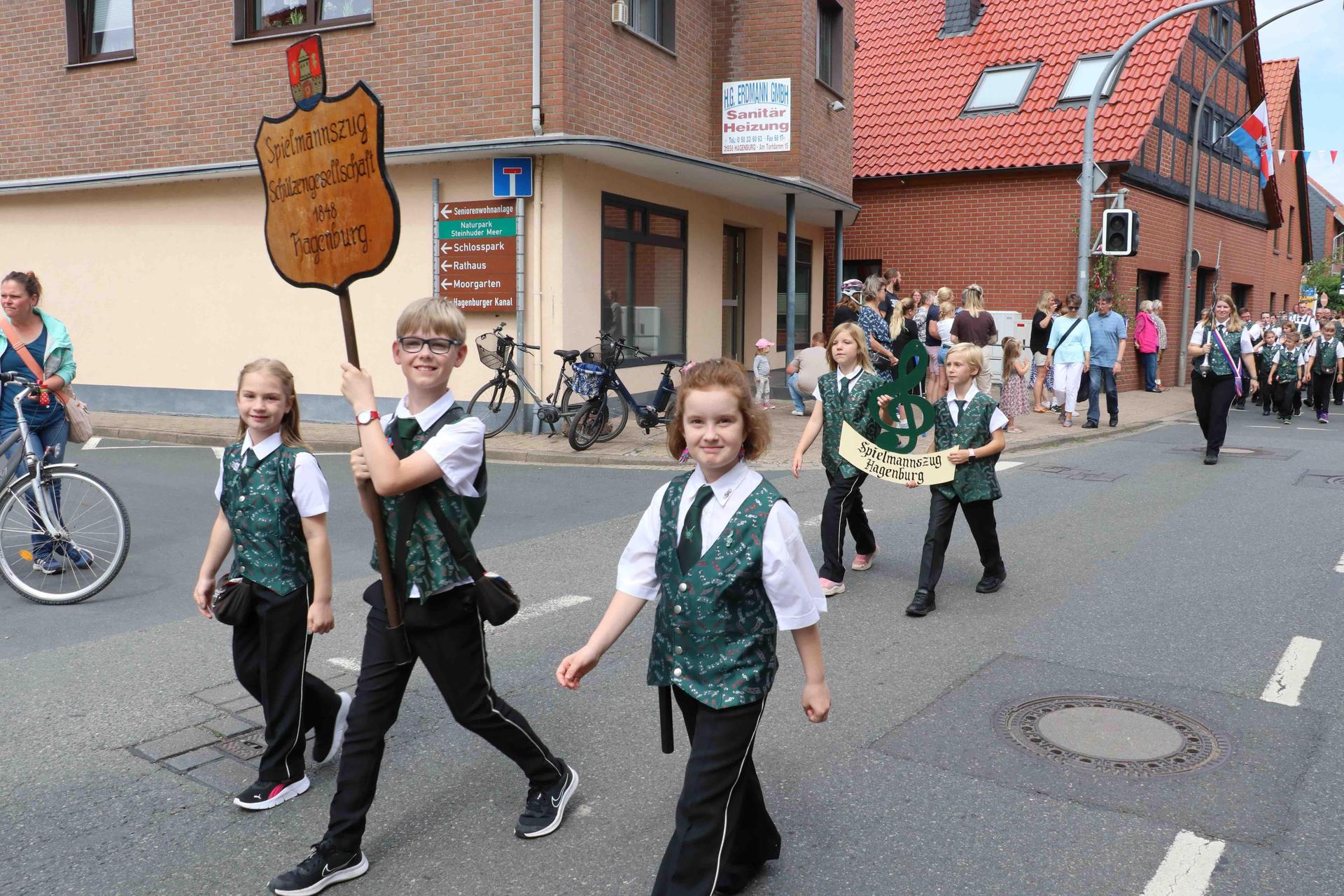 Bildergalerie: Eindrücke vom Schützenfest Hagenburg. (Foto: gi)