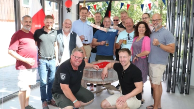 Gehört zur Tradition: Mit dem Geldbeutelwaschen endet das Schützenfest 2026.  (Foto: gi)