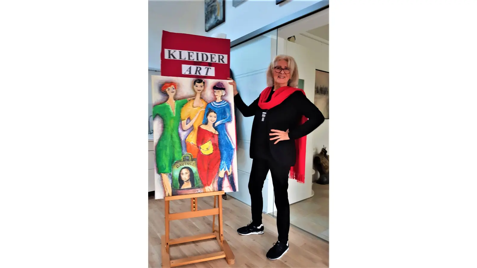 Heidi Marohn lädt mit einem selbst gemalten Bild zur KleiderArt ein. 