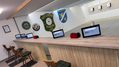 Mit Tablets: Der modernisierte Schießstand im Schützenhaus. (Foto: privat)