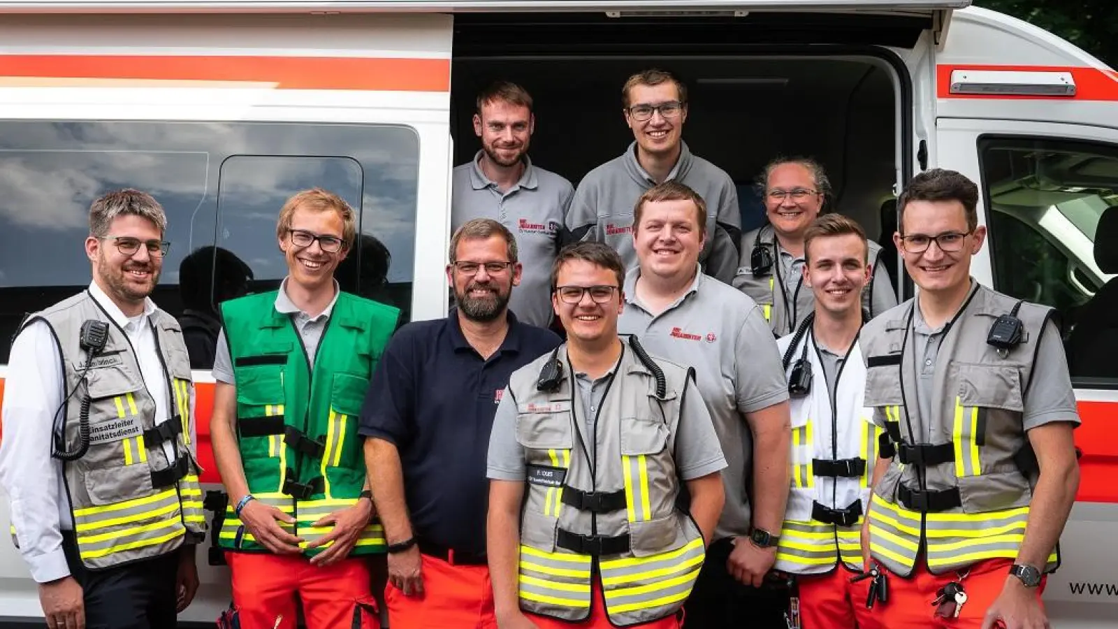 Vor Ort im Einsatz: Das Führungsteam der Johanniter beim Triathlon. (Foto: Claudett Minaya Vialet)