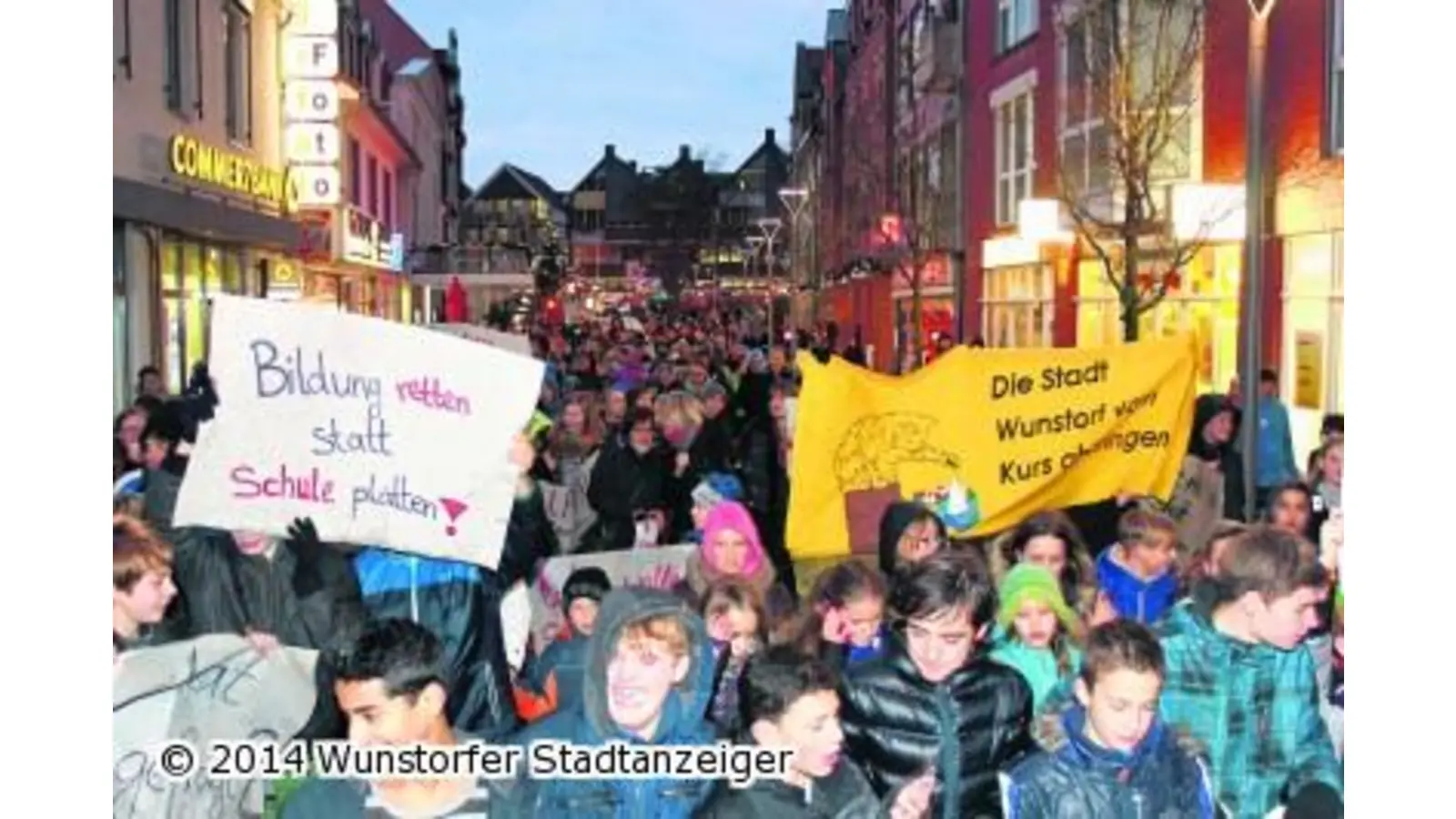 Rund 300 Demonstranten mobilisiert (Foto: tau)
