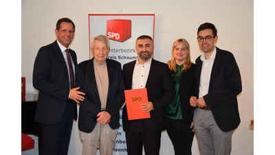 Olaf Lies, Adolf Bartels, Abdulhalim Oral, Marja-Liisa Völlers und Jan-Philipp Beck. (Foto: privat)