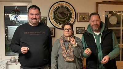 Nach dem Wettbewerb (v.li.): Florian Becker, Nicole Battermann und Alexander Wollny. (Foto: privat)