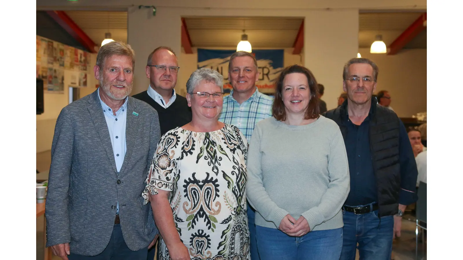 Der aktuelle Vorstand der Lauenauer Runde (v.l.) Günther Krüger, Frank Berger, Andrea Beyer, Matthias Sander, Yasmin Milan-Humbracht und Karl-Heinz Bruns  (Foto: wk)