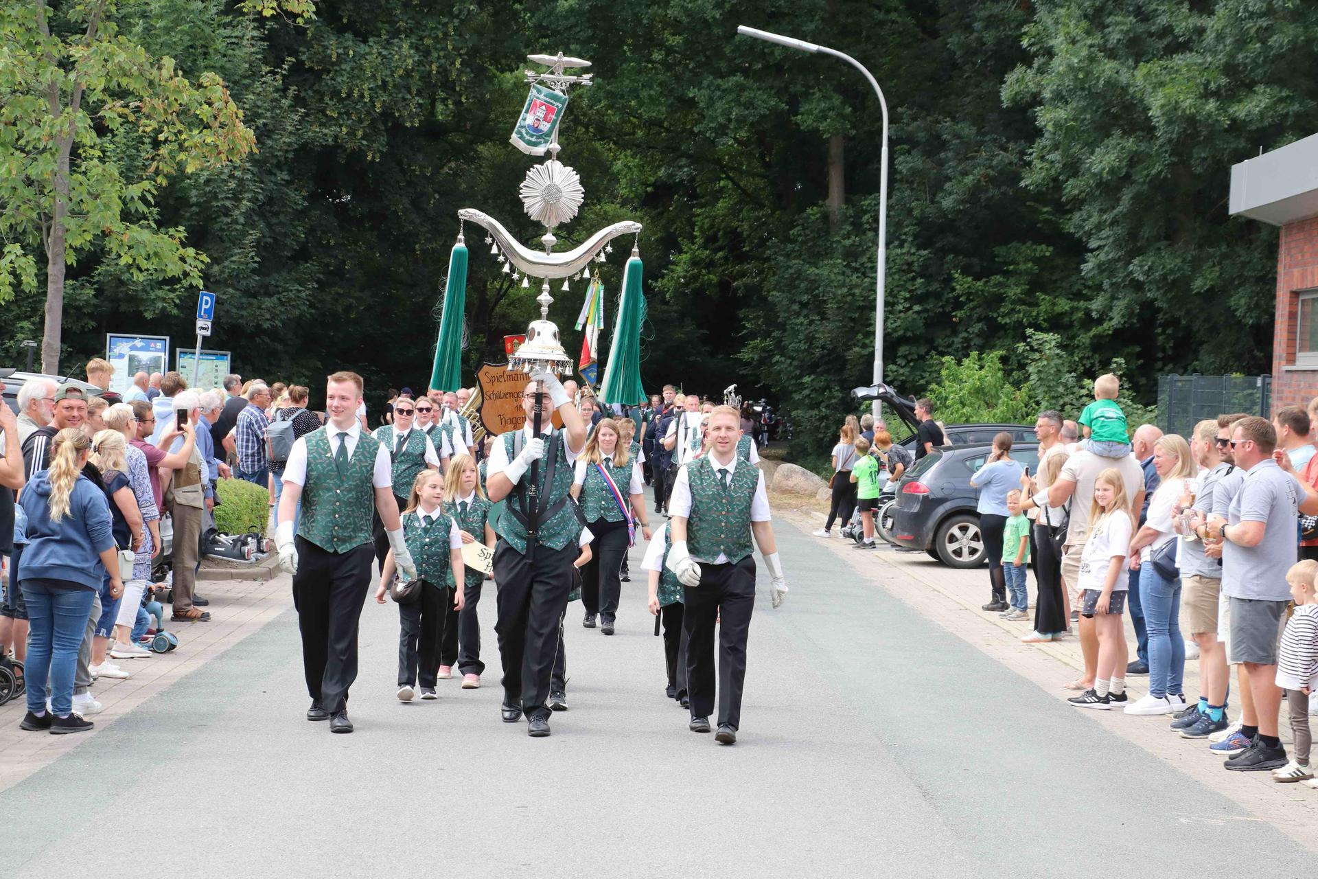 Bildergalerie: Eindrücke vom Schützenfest Hagenburg. (Foto: gi)