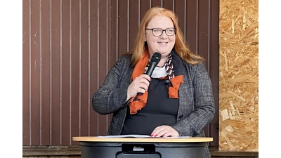 Andrea Stüdemann wird von der SPD Rinteln als Kandidatin für die Landratswahl am 13. September 2026 dem SPD-Unterbezirk Schaumburg vorgeschlagen.  (Foto: ste)