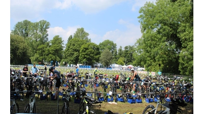 Boden zu weich: Wiese als Wechselzone 2024. (Foto: wb)