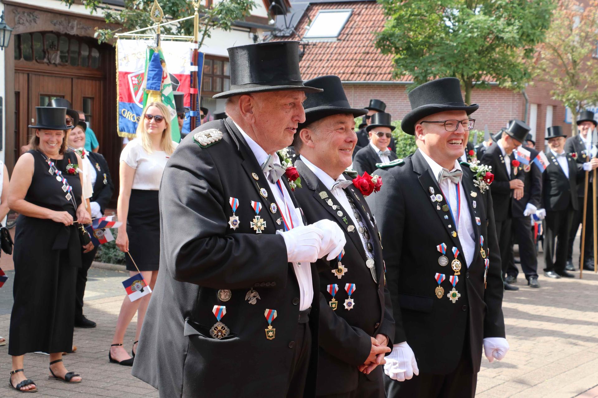 Teil des Schützenfestwochenendes: Eindrücke vom Bürgerfrühstück.  (Foto: gi)